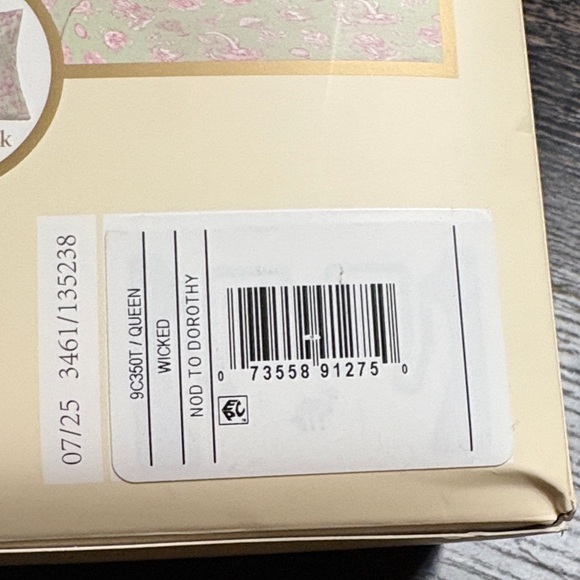 Katie K WICKED Queen Sheet Set,NWT,100% Polyester - Picture 6 of 6